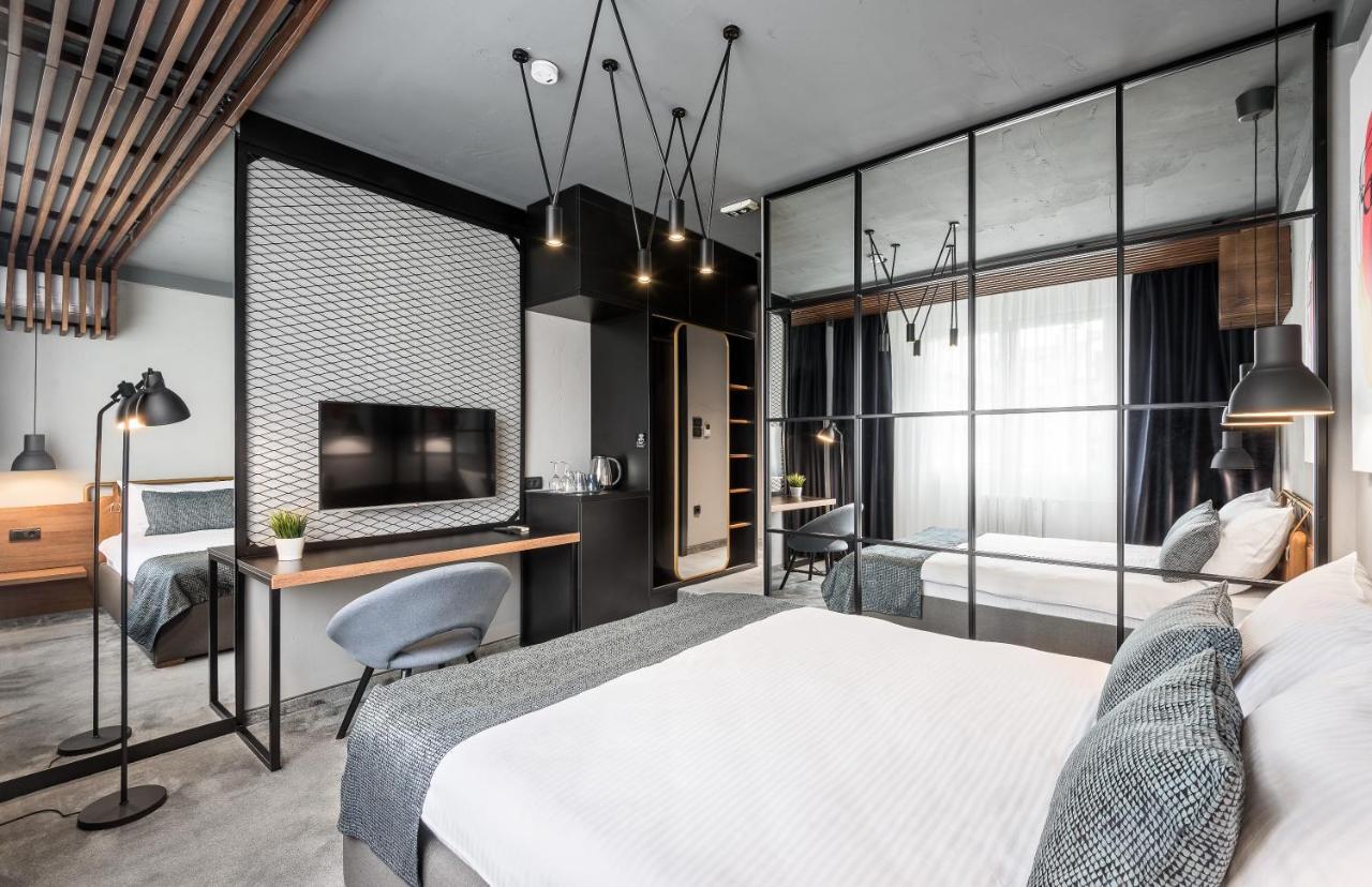 7 Rooms Suites Белград Экстерьер фото